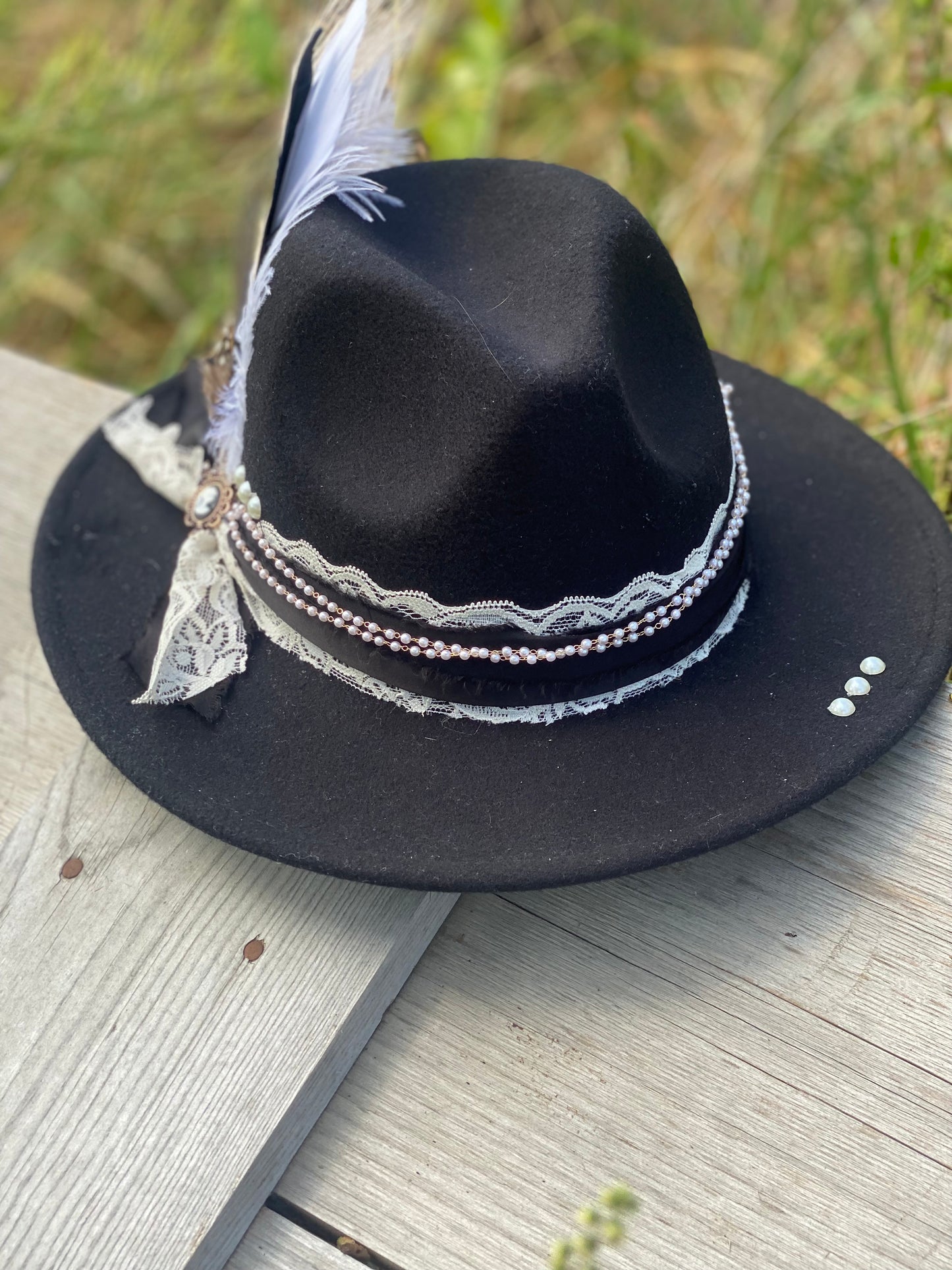 The Cameo Cowgirl